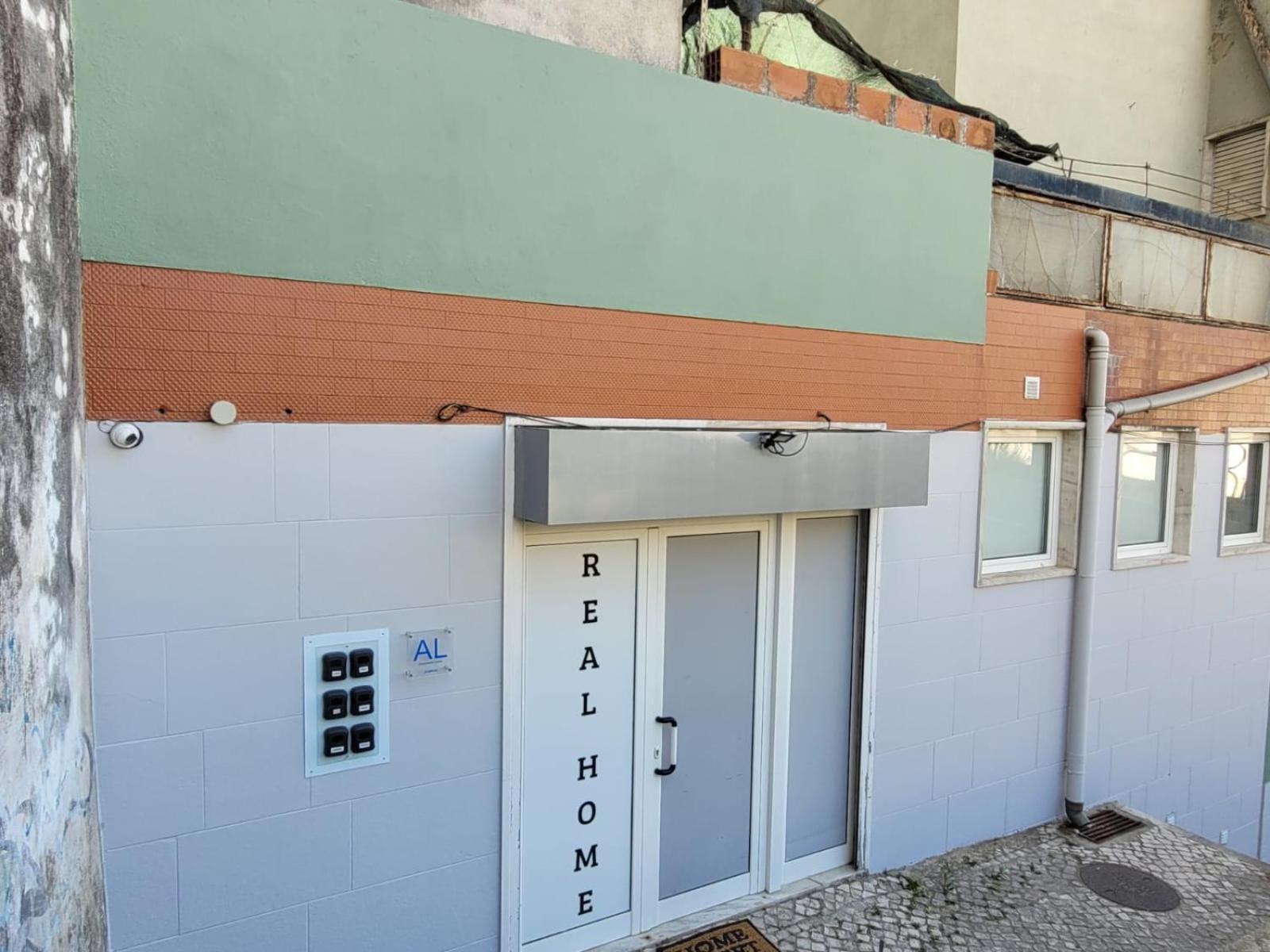Real Home Sacavem Exterior photo